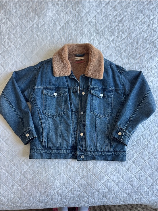 Pilcro Jackets & Blazers - Anthropologie Pilcro women’s sherpa denim jacket